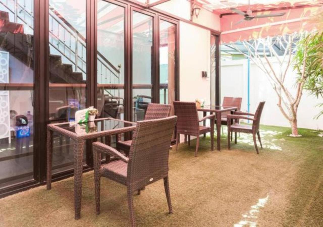 Buk Inn Hotel Sha Plus Kamala Beach Exterior photo