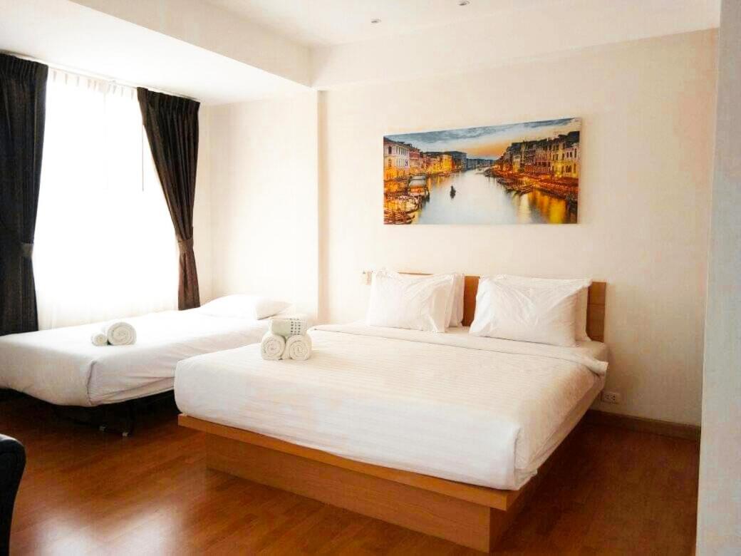 Buk Inn Hotel Sha Plus Kamala Beach Exterior photo